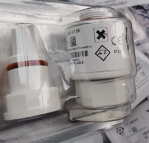 MOX4 MOX-4 Oxygen Gas Sensor Medical Equipment White ABS AA829-M20 Oxygen Battery